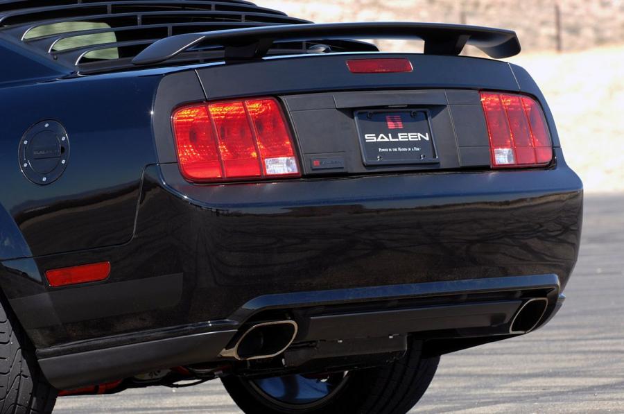 Детали экстерьера Saleen Dark Horse 2009 года  (фото 33 из 34)